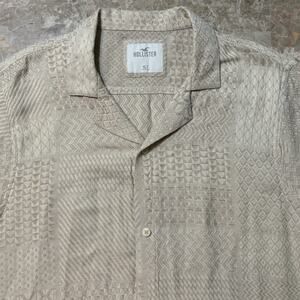 Hollister Shirt Mens XLT XL Tall Beige Tan Short Sleeve Textured Johnny Collar